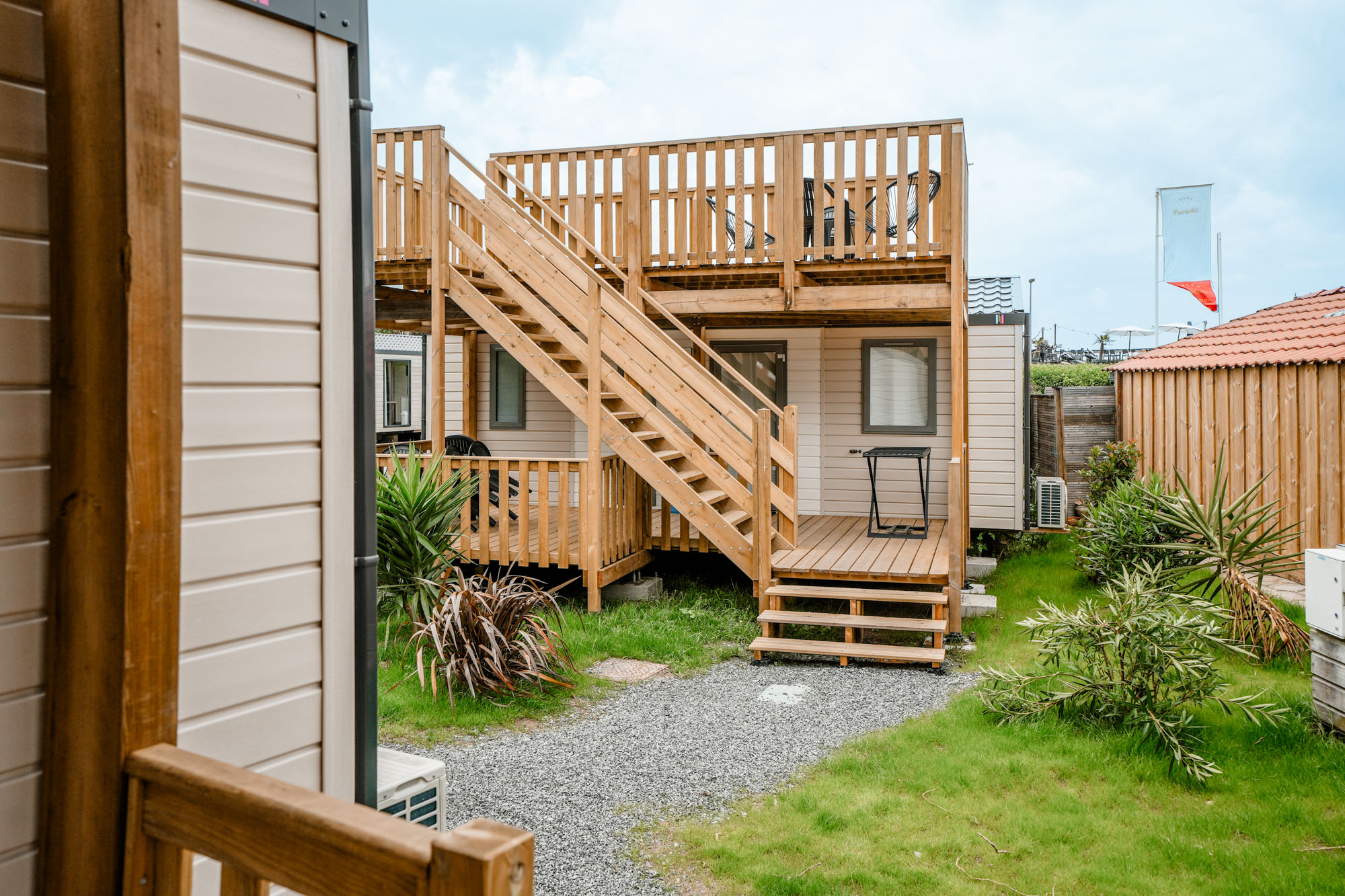 Mobil-home URREA avec terrasse sur le toit, camping près d’Ascain